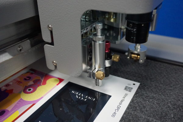Duplo DPC-400 Digital Die Cutter