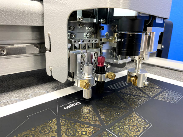 Duplo DPC-400 Digital Die Cutter