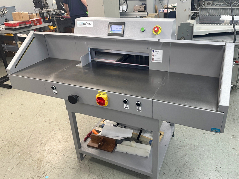 Reconditioned Grafcut G52 20.5” Electric Paper Cutter With Side Tables