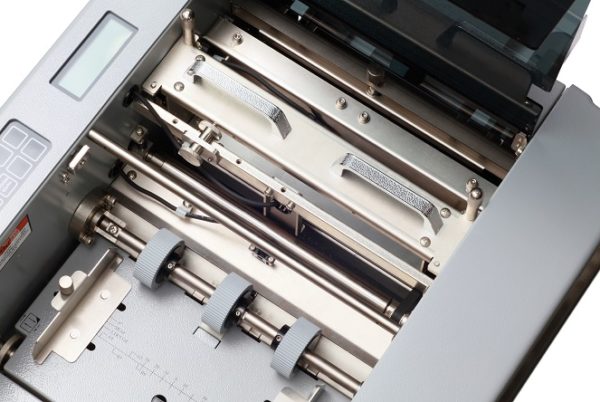Duplo DocuCutter CC - 229 Card Cutter - Printfinishing
